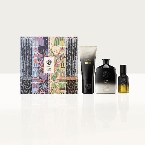 Coffret Cadeau Oribe Canada sans sulfate de la Boutique Flair, boutique de produits pour cheveux et salon de coiffure à Blainville. Ils offrent des produits tels que des shampoings sans sulfate, des masques capillaires, des gels douche, des après-shampoings. Ils sont non seulement certifiés par Bellami, mais ils offrent également des produits de plusieurs autres marques telles que Oribe Canada, T3, Iles Formula, QiQi, et bien d'autres !